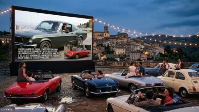 auto d'epoca in un drive-in